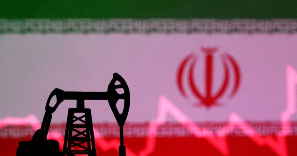 เจ้าหน้าที่สหรัฐฯ กล่าว ความสามารถของอิหร่านในการเคลื่อนย้ายแหล่งน้ำมันที่พึ่งพาผู้ให้บริการของมาเลเซีย