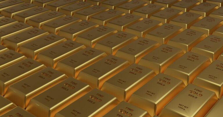 ราคาทองคำ ร่วงลงต่ำกว่า 2,700 ดอลลาร์ ท่ามกลางดอลลาร์สหรัฐที่แข็งค่าขึ้น